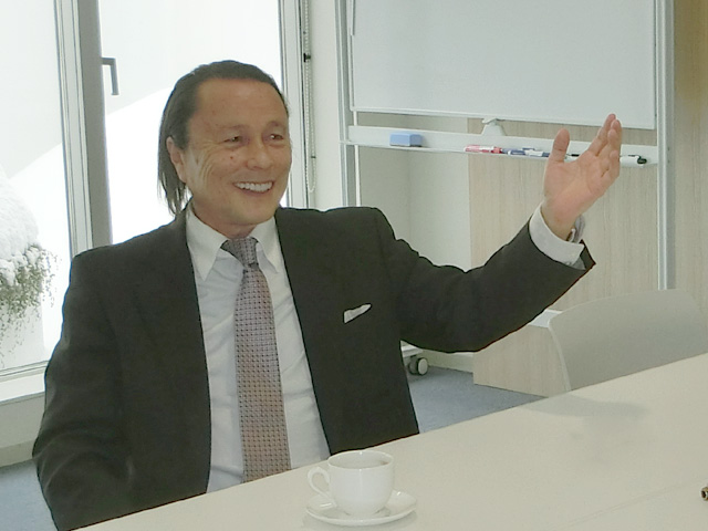 株式会社ジェネシス、島崎秀夫社長_3