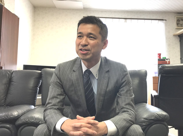 東商事株式会社、内田任人社長