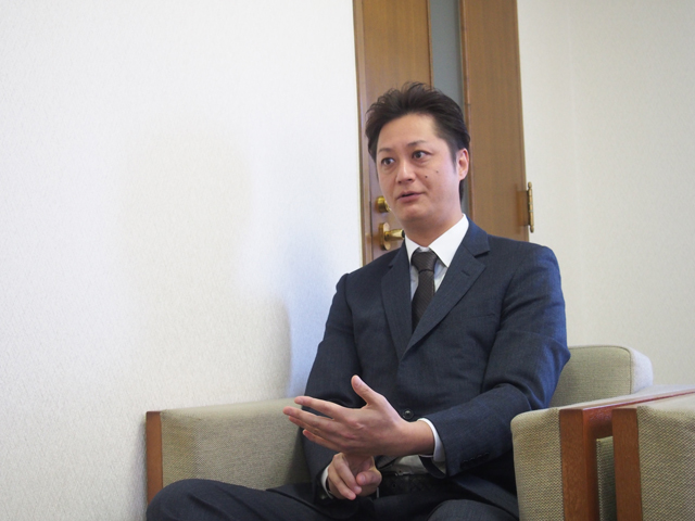 平和観光有限会社、酒井社長_5