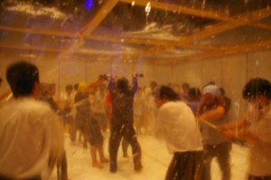 シティー　ビールかけ１